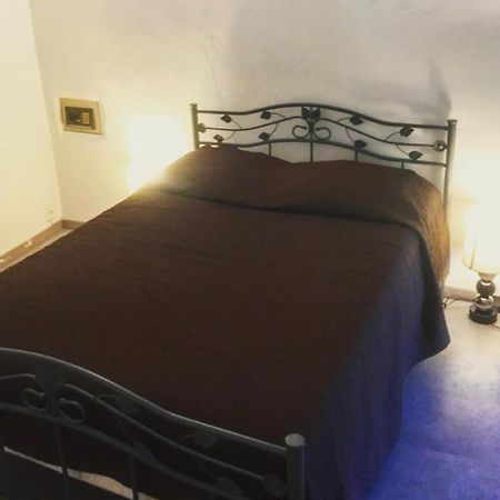 Oppède Chez Philippe Et Myriam Bed & Breakfast エクステリア 写真